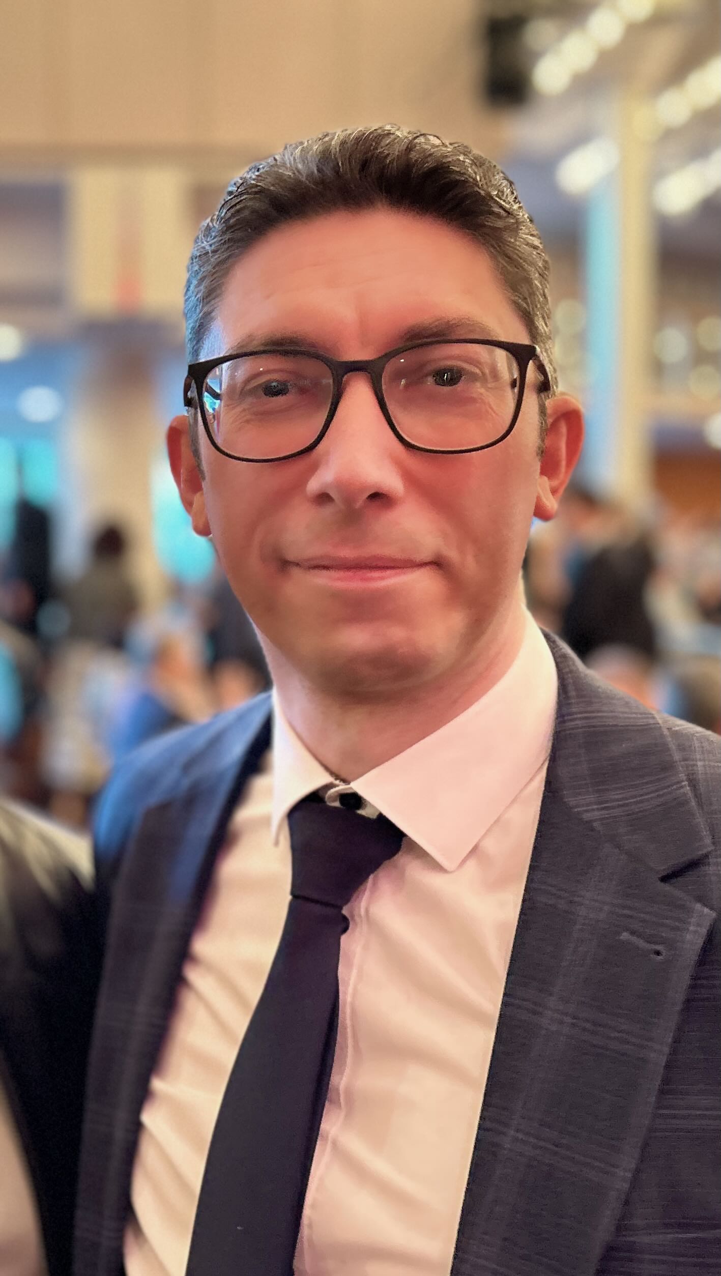 Portraitfoto René Pöpperl